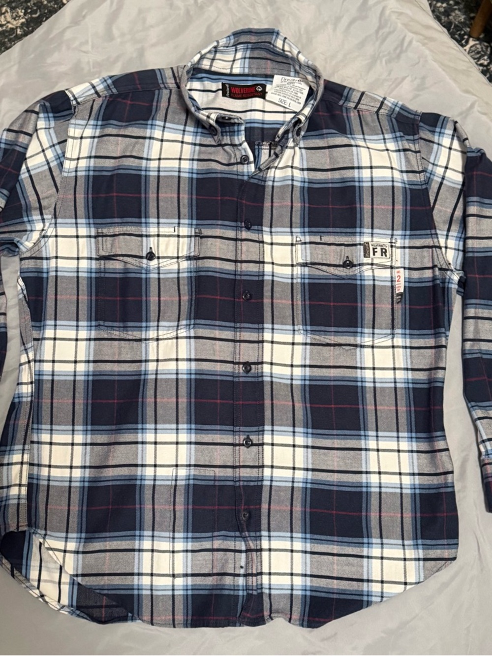 Wolverine Men’s Large FR Flame Resistant Blue Plaid Long Sleeve Button Up Shirt